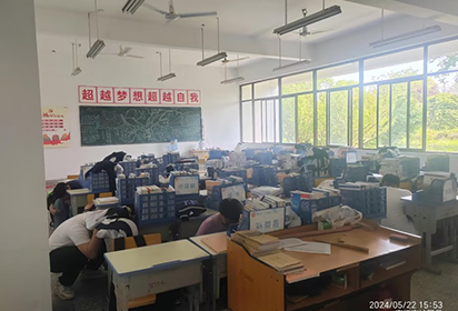 宿遷經(jīng)貿(mào)高職：地震避險演練為安全持續(xù)加分