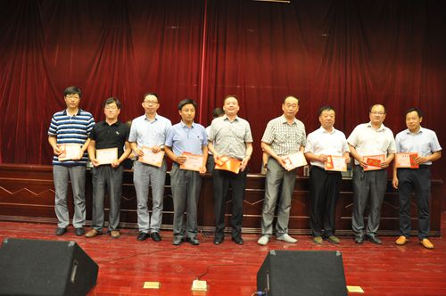 泗陽中專隆重召開期末總結(jié)工作會議
