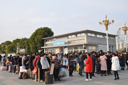 泗陽中專為4地方企業(yè)輸送頂崗實習員工