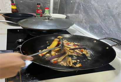 泗陽中專汽車工程系舉辦清明美食體驗活動
