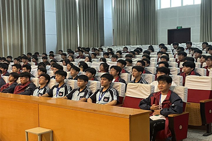 感悟時代精神  激發(fā)奮進(jìn)力量——泗陽中專機(jī)電工程系黨支部宣傳委員講黨史