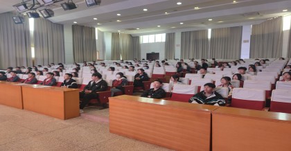 貫徹新思想 譜寫新華章          -----泗陽中專開展“青年大學(xué)習(xí)”主題團(tuán)課交流分享會(huì)