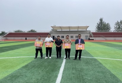 課間展風(fēng)采  活力滿校園 —泗陽中專機(jī)電工程系課間操展示活動