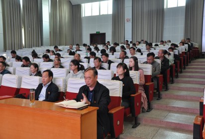 江蘇聯(lián)院黨委副書記李愛芬受邀到泗陽中專講黨課