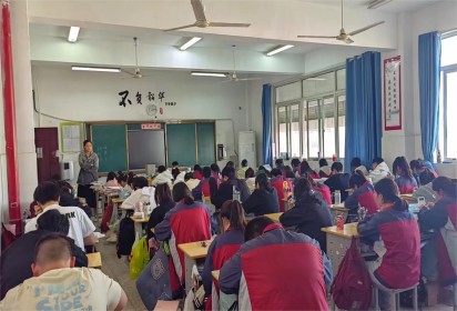 學(xué)測(cè)比賽緊張有序  以賽促學(xué)效果顯著 ——泗陽中專高考部舉行高三學(xué)業(yè)水平測(cè)試模擬考試大比拼活動(dòng)