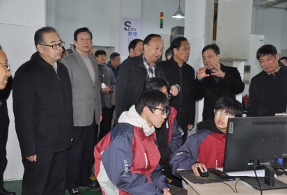 泗陽縣老科協(xié)教育分會(huì)加強(qiáng)職教工作交流會(huì)在泗陽中專召開