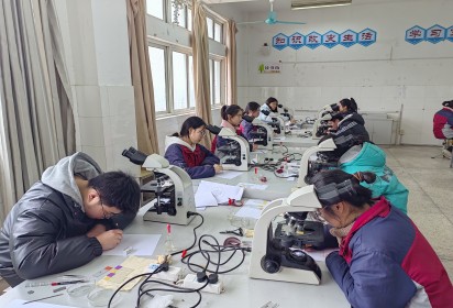 勤學不輟   方能業(yè)精 ——泗陽中專高考一部高三農業(yè)班進行專業(yè)集訓