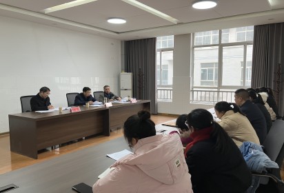 厚植課題之花?深耕教研之路 ——15項市規(guī)劃課題開題論證、結題鑒定活動在泗陽中專舉行