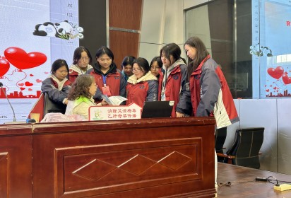 守護(hù)花季 靜待花開——泗陽中專開展青春期女生心理健康教育