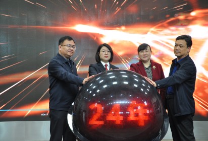 泗陽(yáng)中專：“蘇小藍(lán)·皮皮俠法治先鋒進(jìn)職?！被顒?dòng) 啟動(dòng)儀式