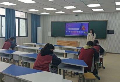 泗陽中專學(xué)生參加江蘇聯(lián)合職業(yè)技術(shù)學(xué)院第一屆”職學(xué)園”杯英語詞匯決賽
