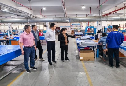 深入企業(yè)實(shí)地考察，助力學(xué)生實(shí)習(xí)就業(yè) ——泗陽(yáng)中專領(lǐng)導(dǎo)赴基地企業(yè)考察紀(jì)實(shí)