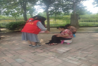【職教活動(dòng)周】青春志愿行，服務(wù)暖人心——記泗陽(yáng)中專學(xué)子服務(wù)社區(qū)活動(dòng)