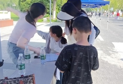 滿“新”歡喜遇見(jiàn)你！泗陽(yáng)中專喜迎2024級(jí)新生報(bào)到