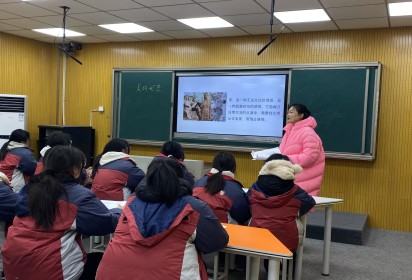 立足課堂擔(dān)使命 思政鑄魂守初心  ——宿遷市紡織服裝類教學(xué)研討活動在泗陽中專舉行
