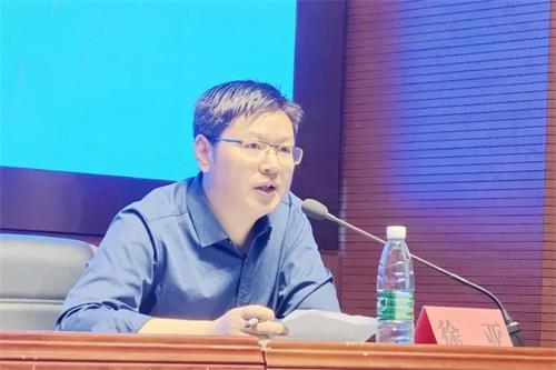以法護航  法護成長——沭陽中專召開法治報告會