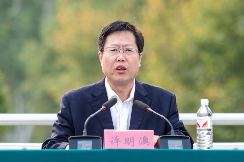 沭陽中專舉行2024級新生軍訓結營儀式