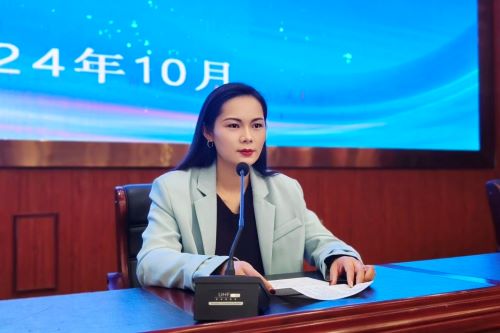 沭陽中專舉行青春期女生專題講座