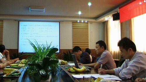 泗陽中等專業(yè)學(xué)校舉行文化課教學(xué)研討會(huì)