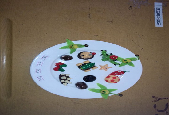 宿豫中等專業(yè)學校舉行橡皮泥手工作品展