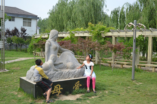 呈現(xiàn)美好家鄉(xiāng) 記錄幸福生活