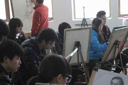 2014年市職業(yè)院校技能大賽在宿遷經(jīng)貿高職賽點順利完成