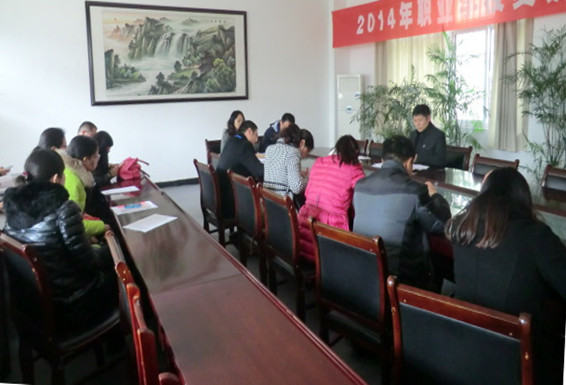 區(qū)職校公共基礎(chǔ)課程“兩課”評比在宿城中專舉行